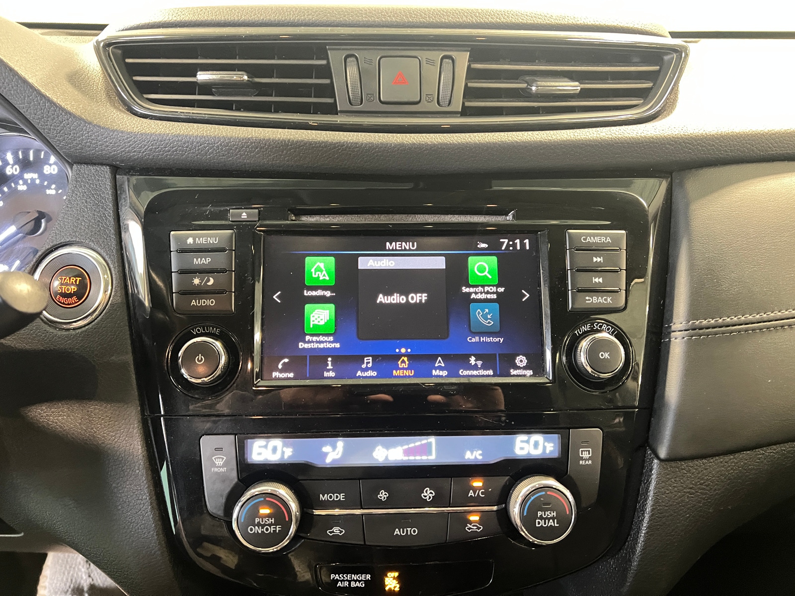 Thumbnail: 2018 Nissan Rogue - 3