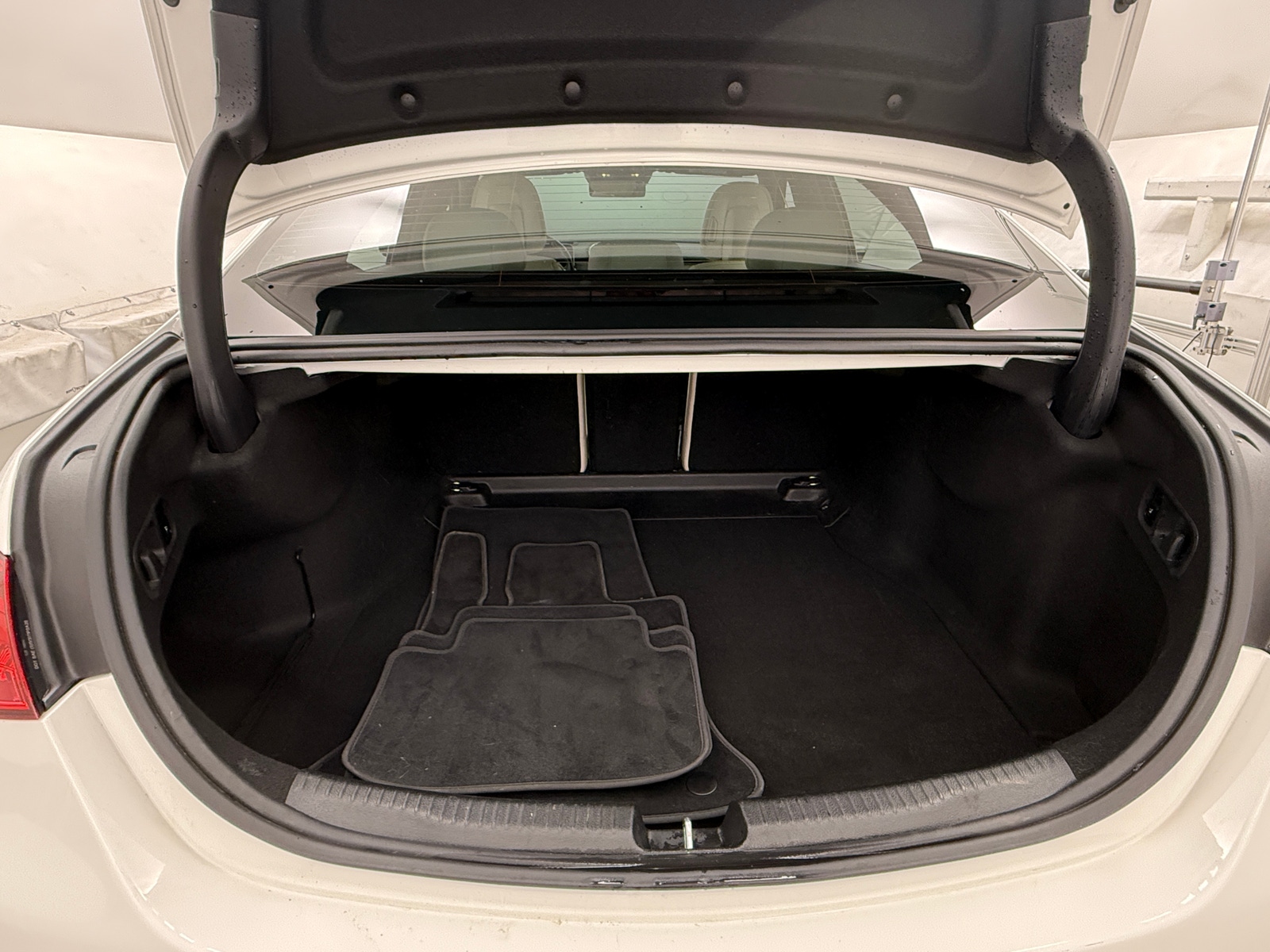 Thumbnail: 2023 Mercedes-Benz C-Class - 6