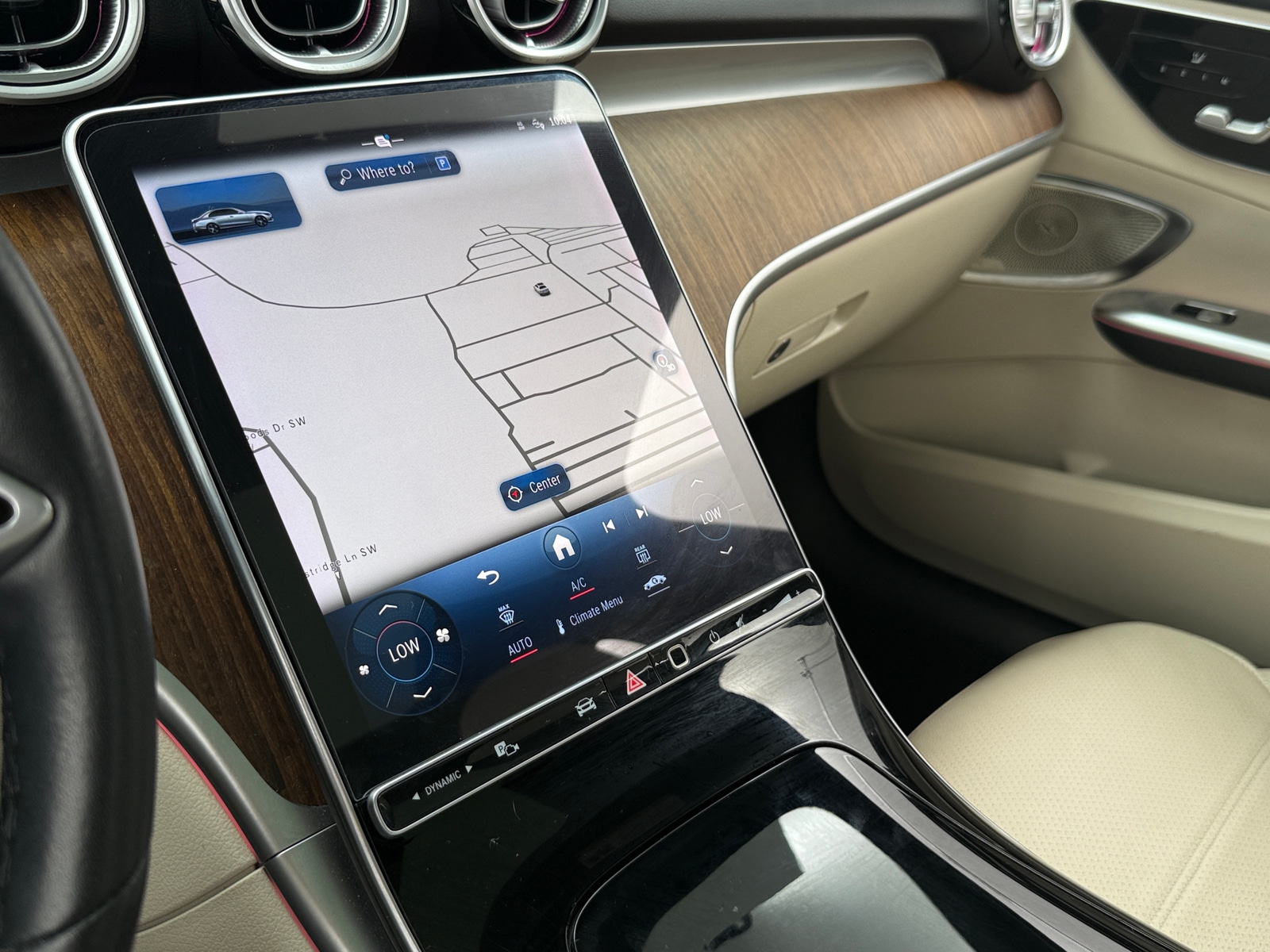 Thumbnail: 2023 Mercedes-Benz C-Class - 3