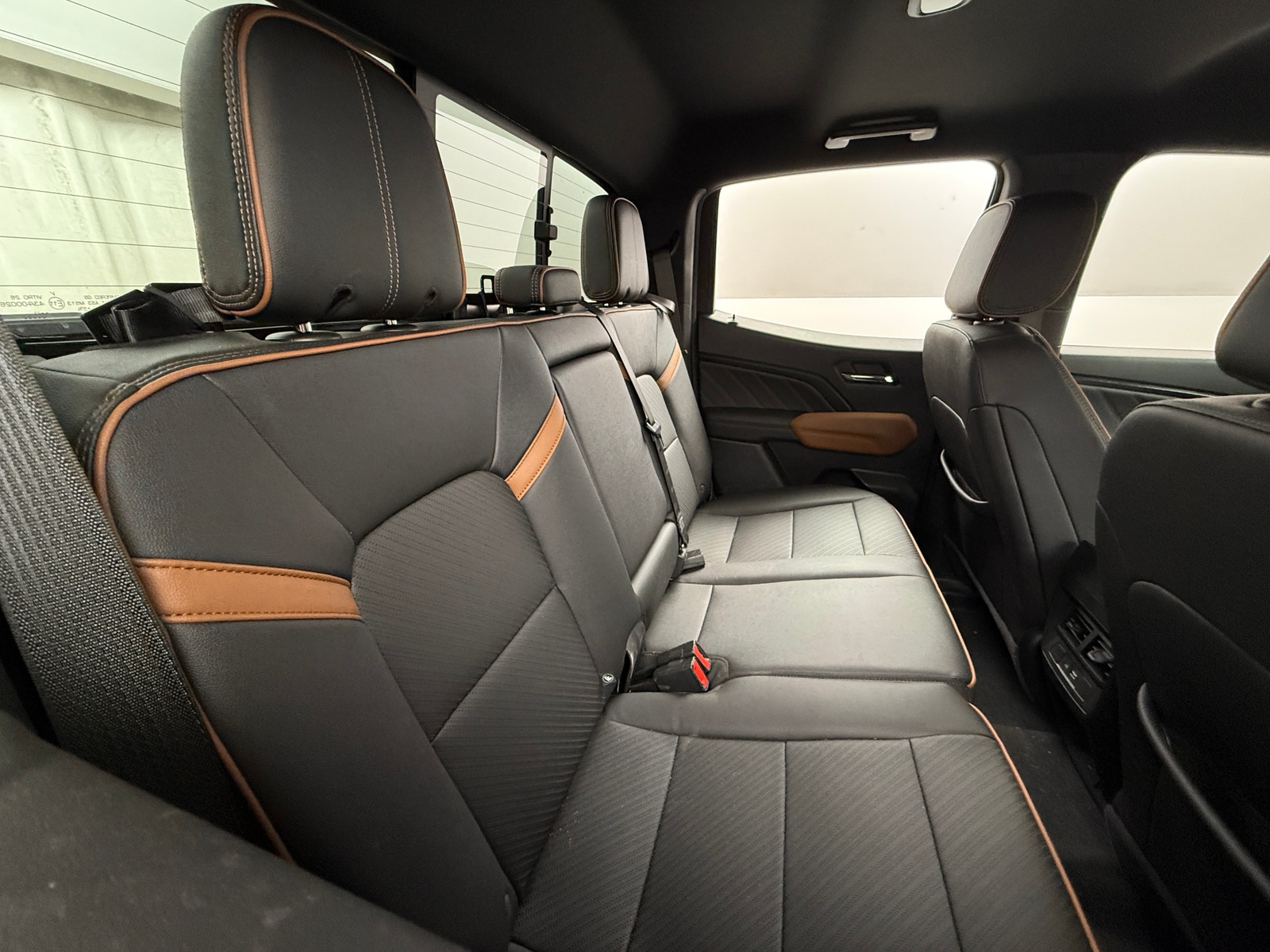 Thumbnail: 2023 GMC Canyon - 6