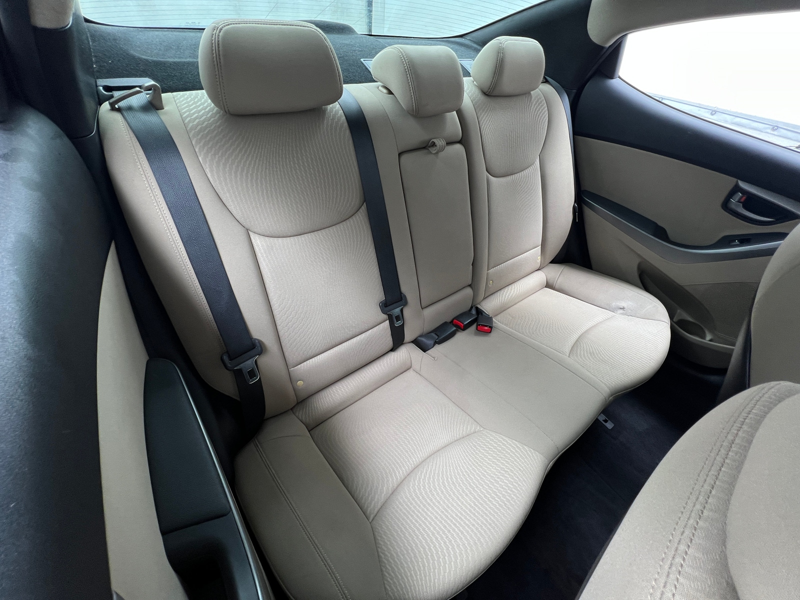 Thumbnail: 2015 Hyundai Elantra - 6