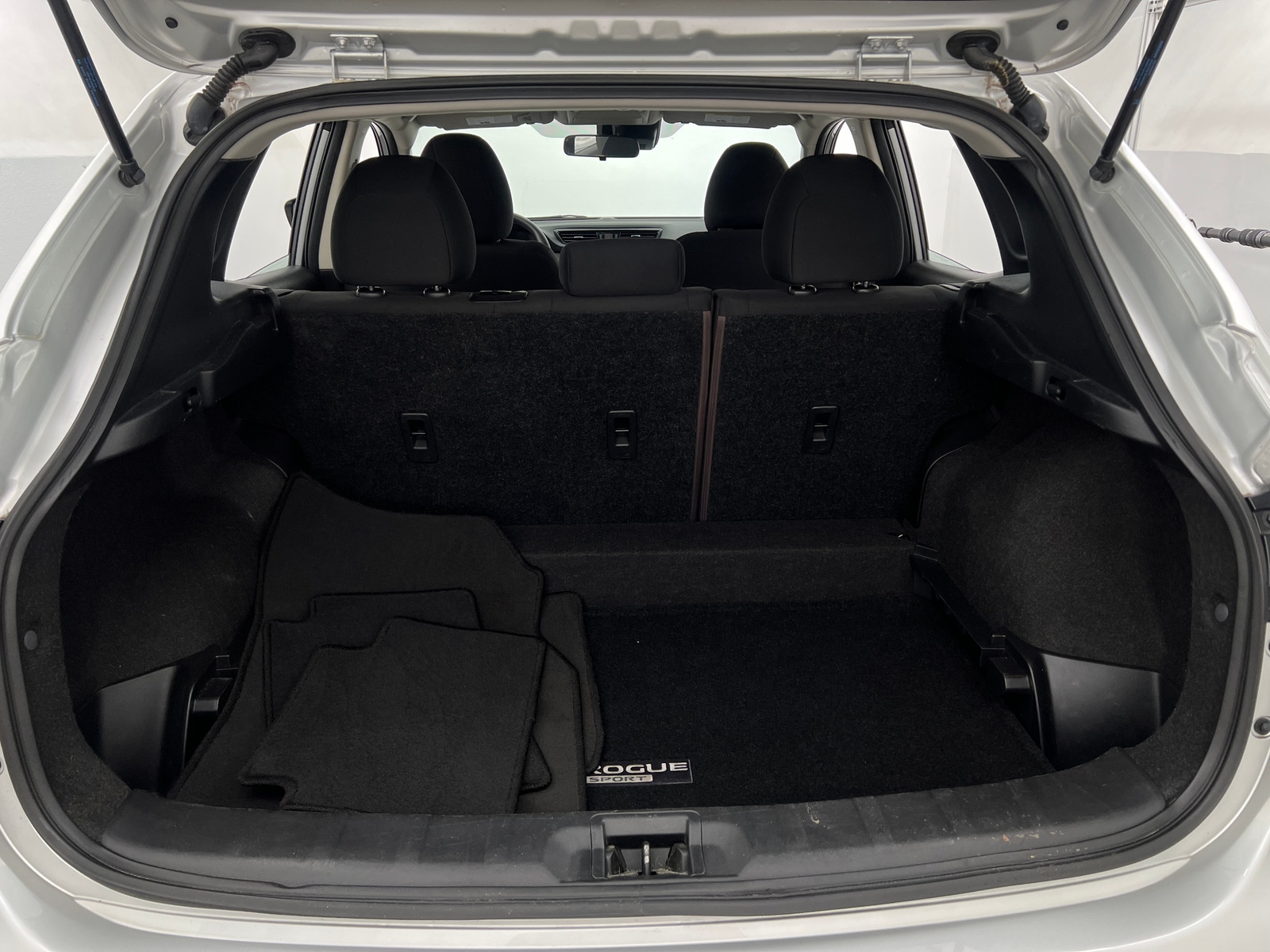 Thumbnail: 2021 Nissan Rogue Sport - 7