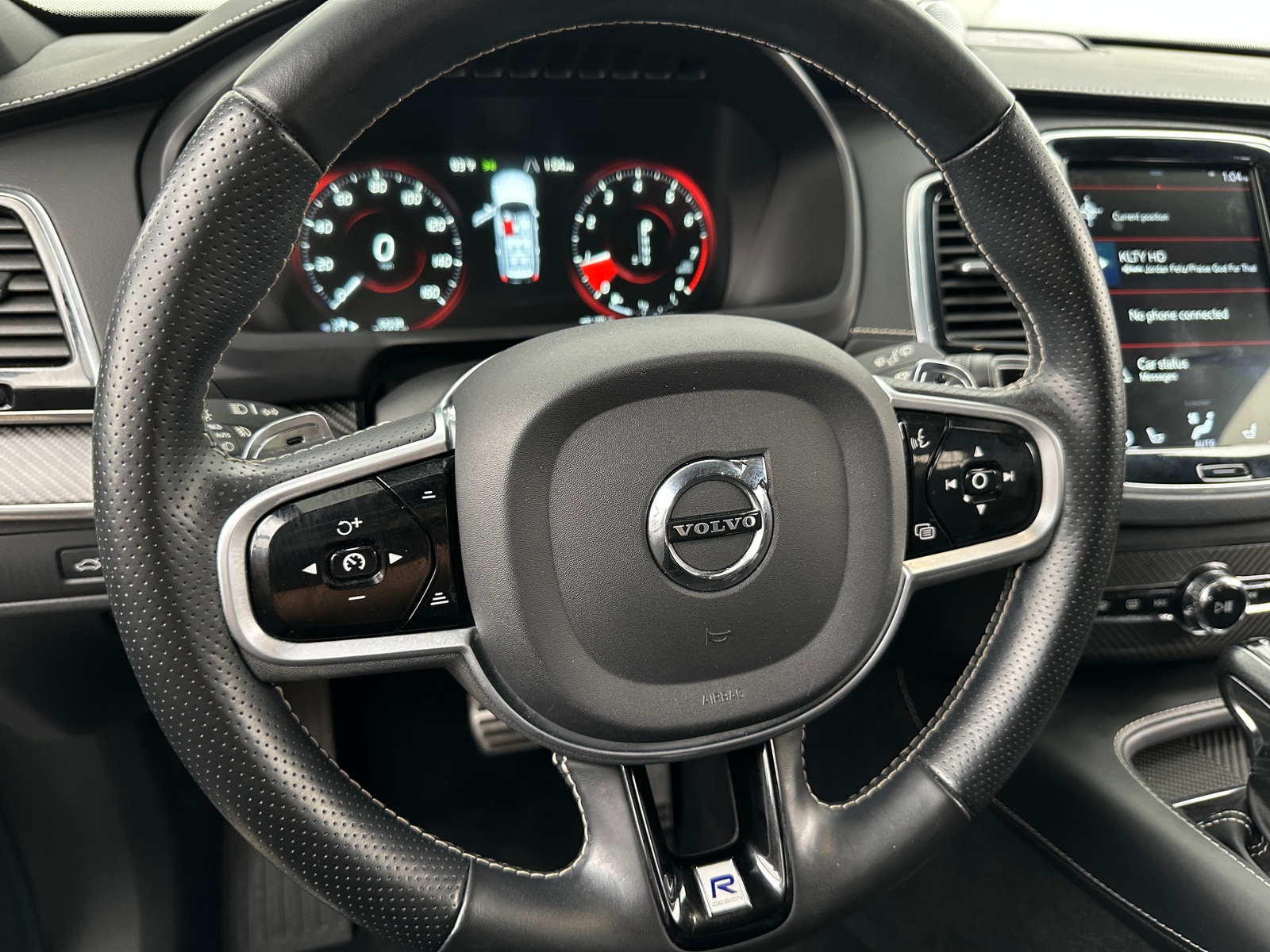 Thumbnail: 2019 Volvo XC90 - 4