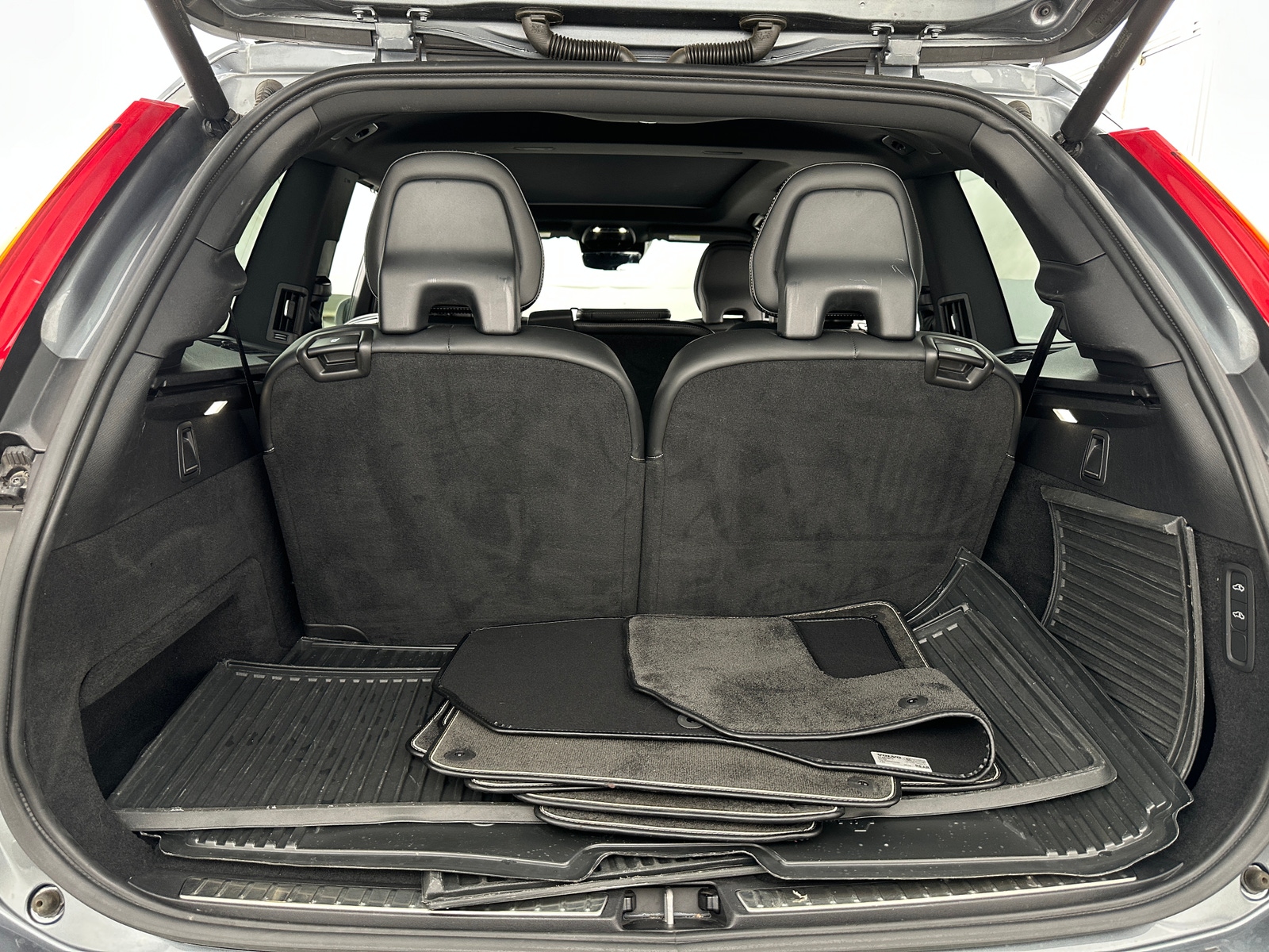 Thumbnail: 2019 Volvo XC90 - 6