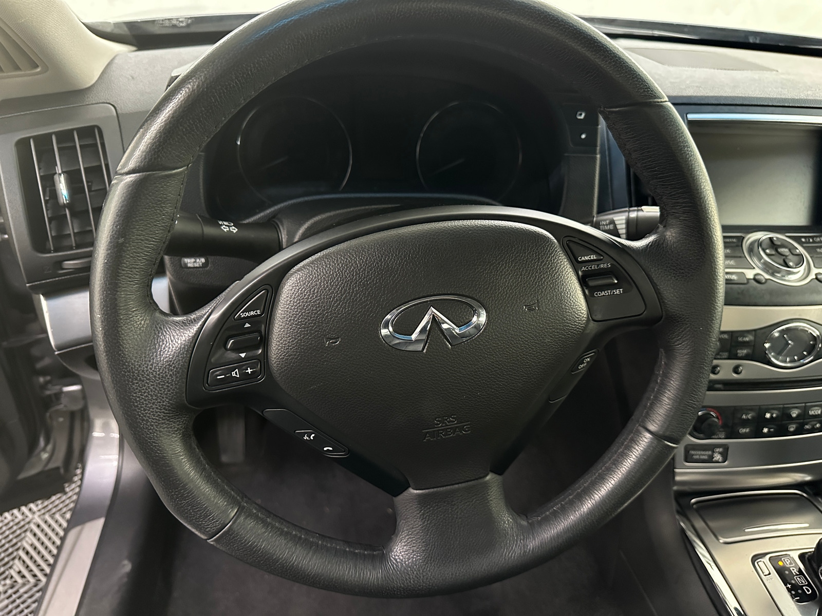 Thumbnail: 2013 INFINITI G37 - 4