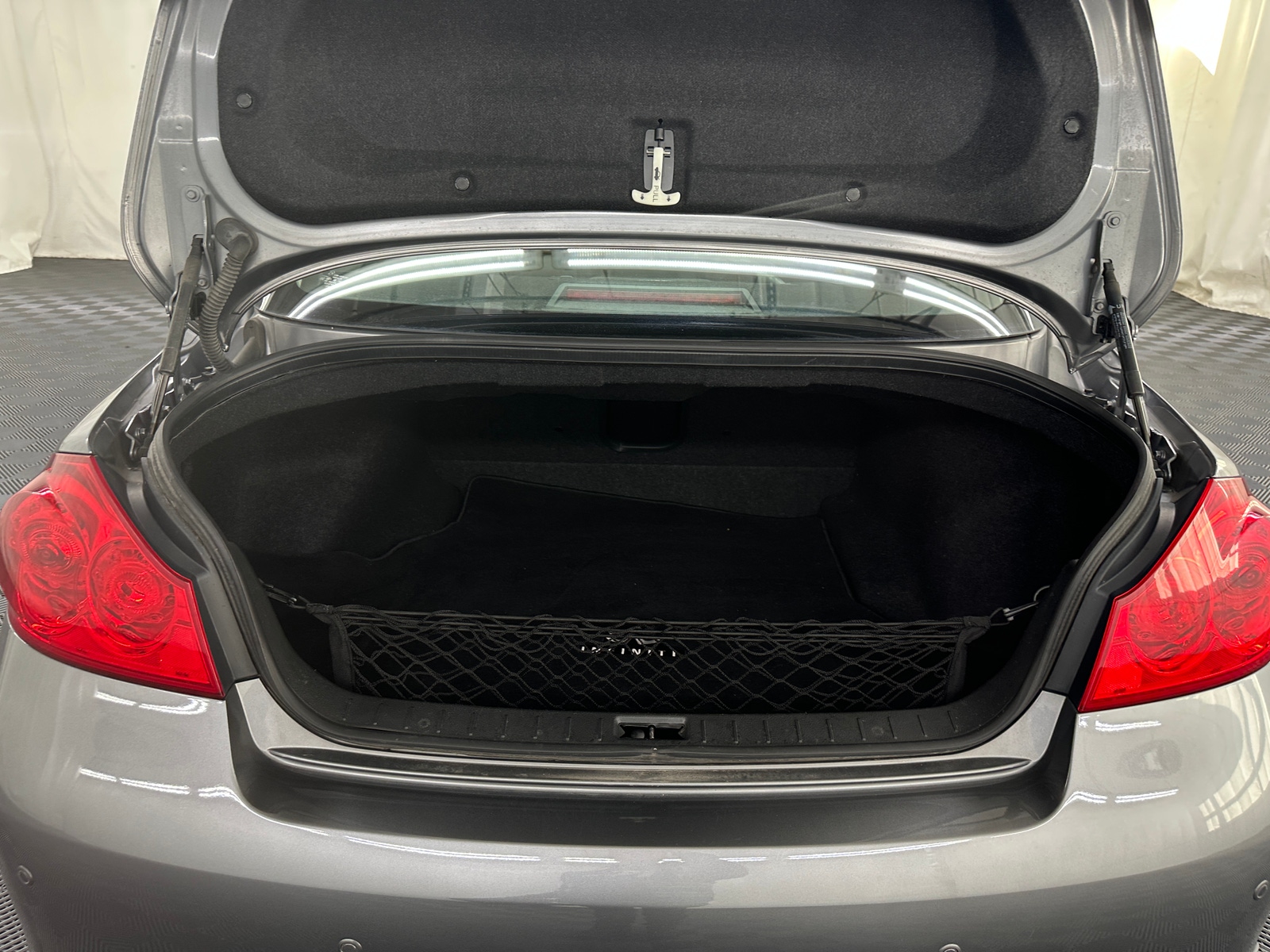 Thumbnail: 2013 INFINITI G37 - 6