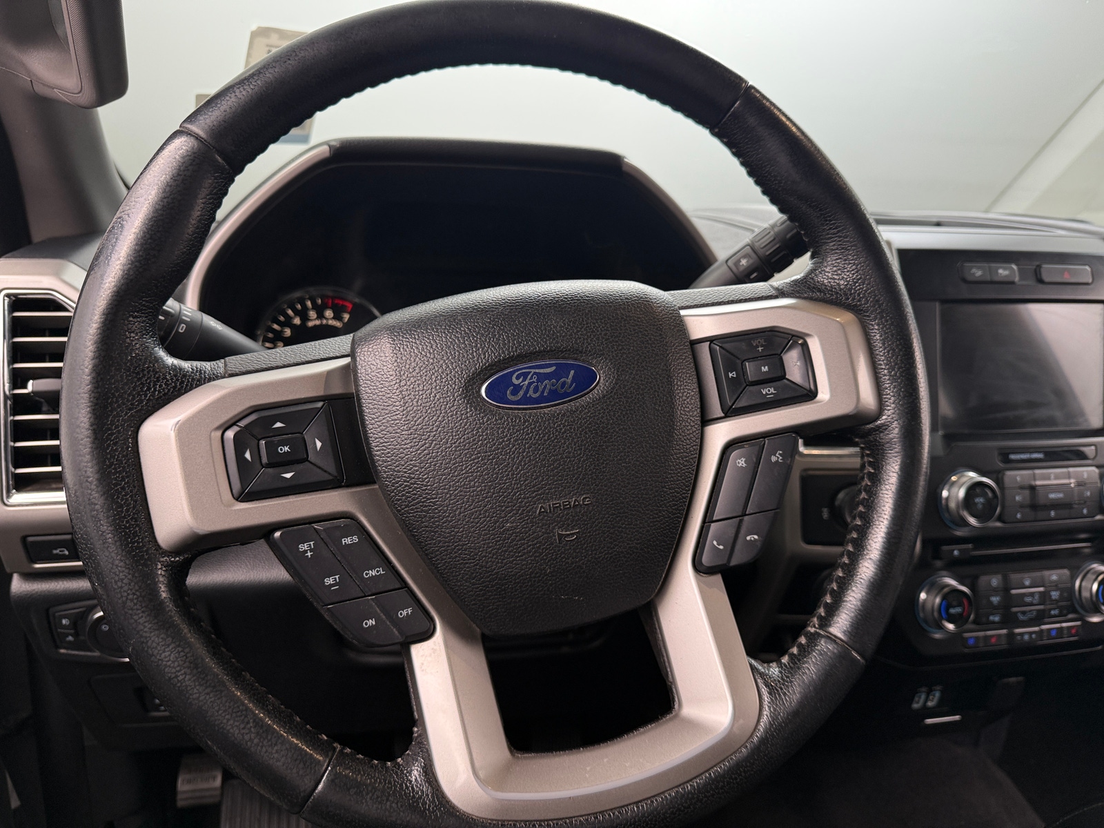 Thumbnail: 2016 Ford Econoline - 4