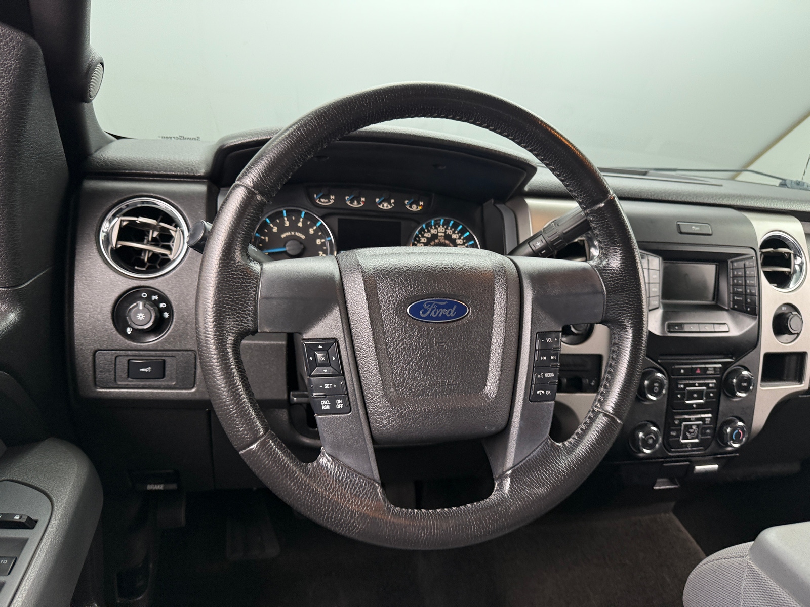 Thumbnail: 2014 Ford Econoline - 5