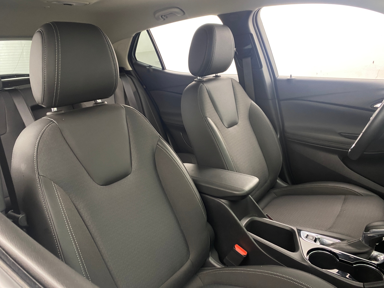 Thumbnail: 2024 Buick Encore GX - 2