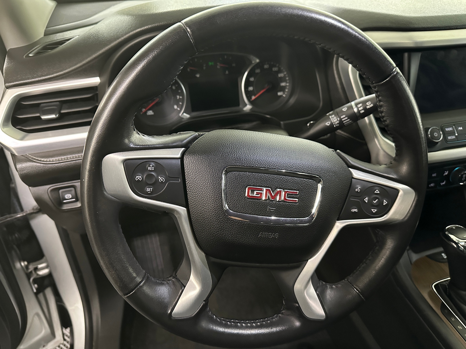 Thumbnail: 2018 GMC Acadia - 5