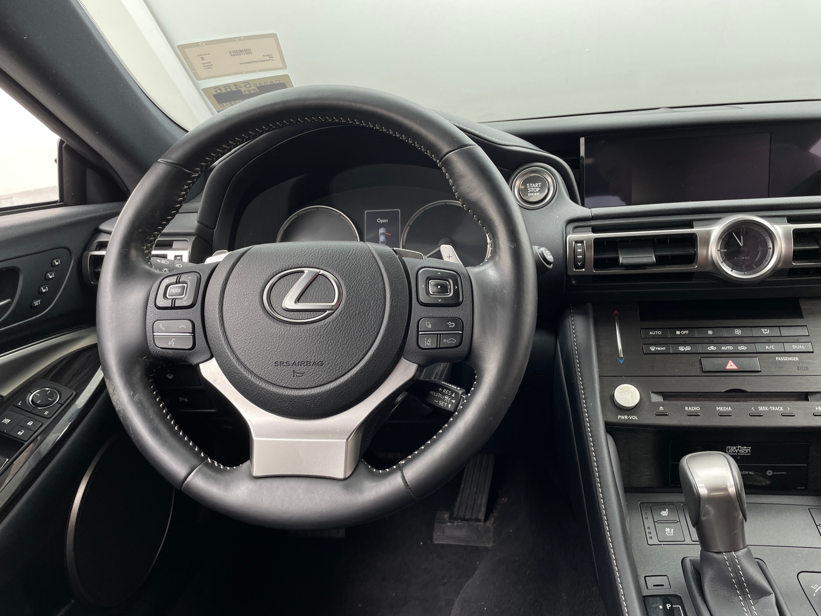 Thumbnail: 2021 Lexus RC - 3