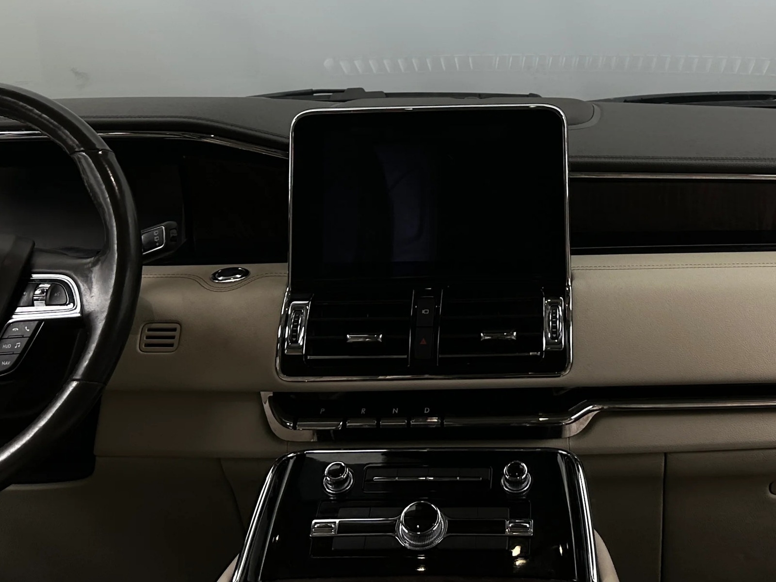 Thumbnail: 2018 Lincoln Navigator - 2