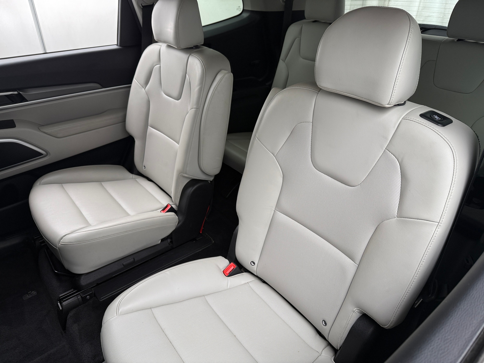 Thumbnail: 2021 Kia Telluride - 5