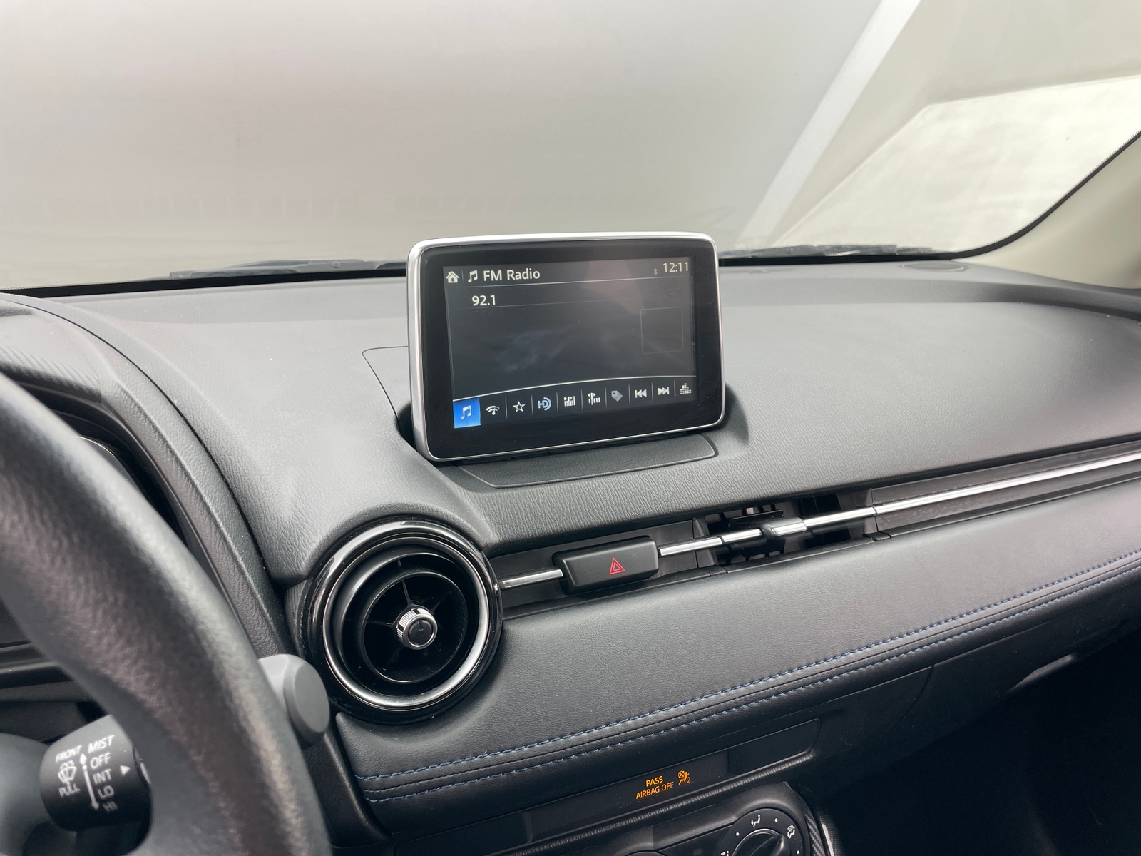 Thumbnail: 2017 Toyota Yaris iA - 4