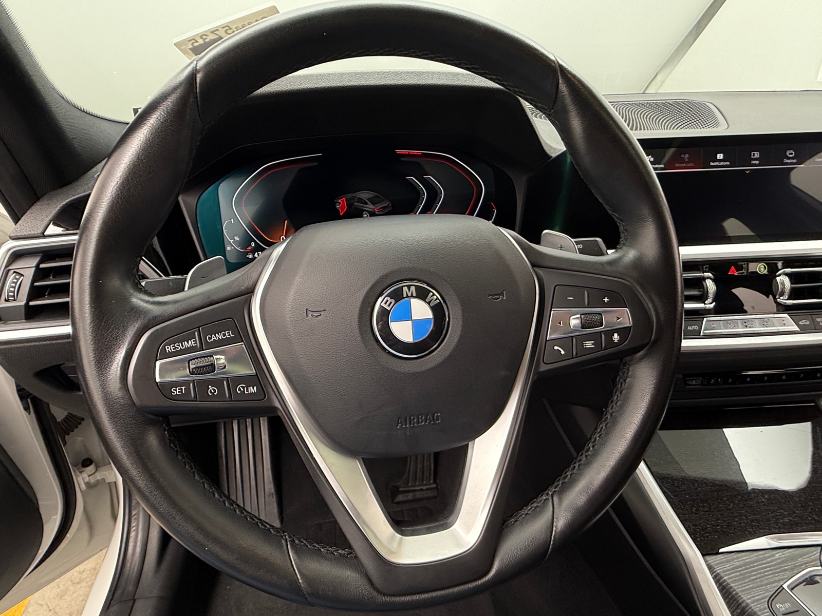 Thumbnail: 2020 BMW 3 Series - 4