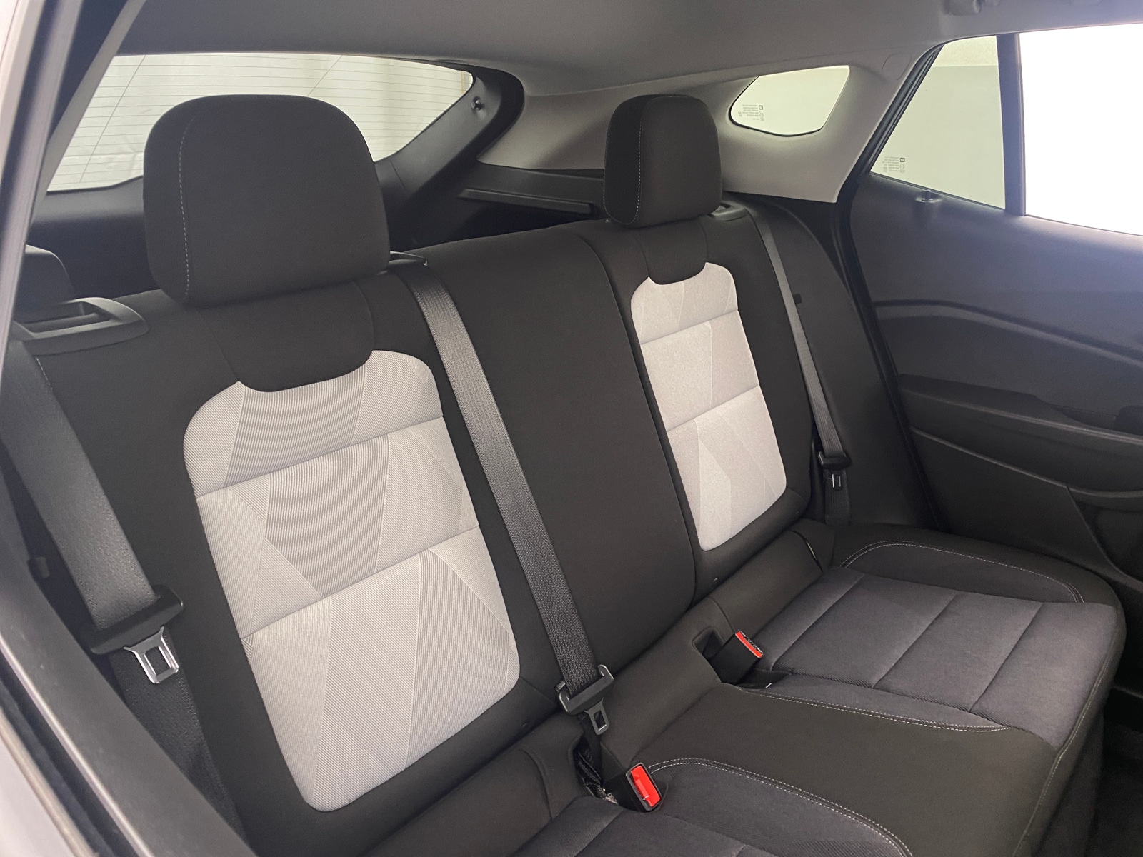Thumbnail: 2025 Chevrolet Trax - 6