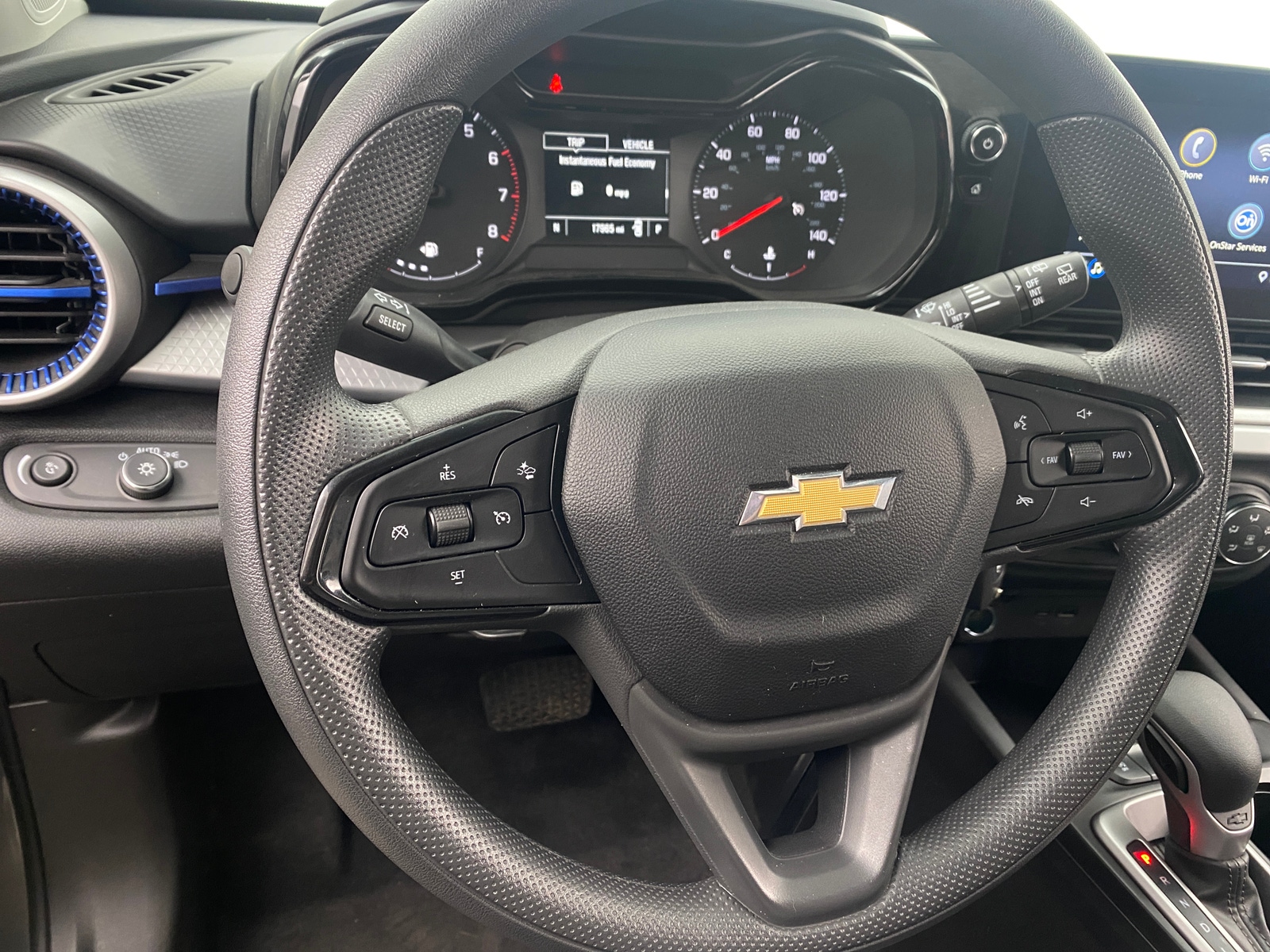 Thumbnail: 2025 Chevrolet Trax - 5