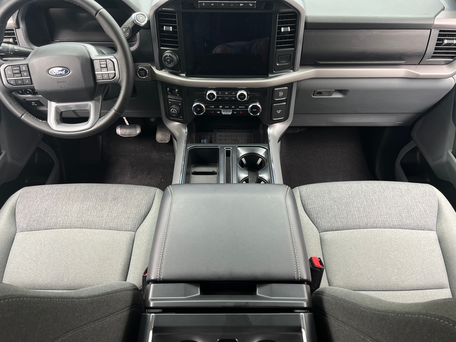 Thumbnail: 2024 Ford Econoline - 3