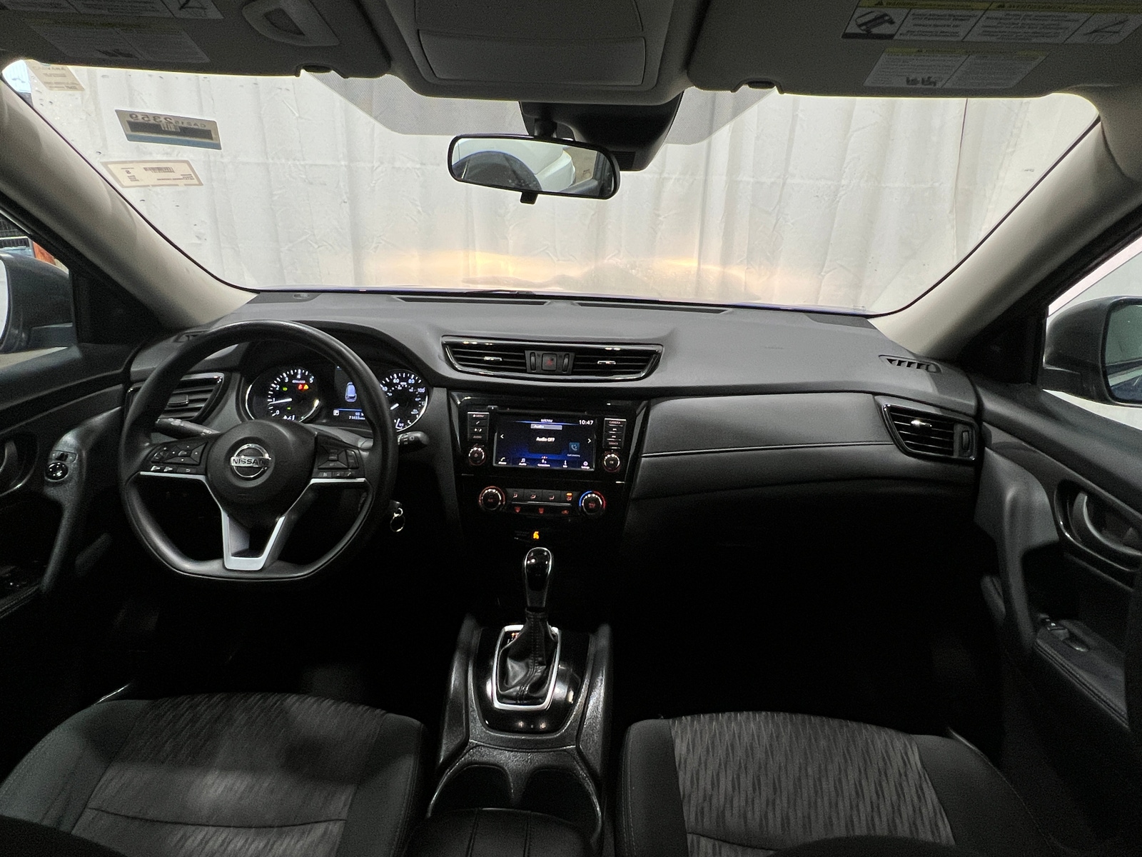 Thumbnail: 2020 Nissan Rogue - 3