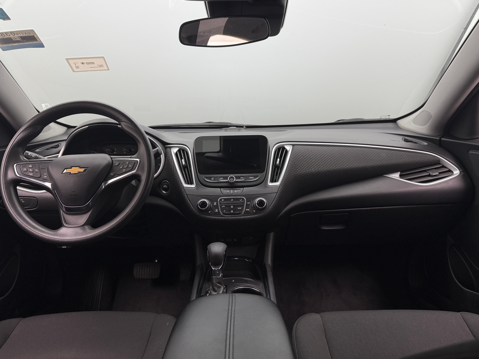 Thumbnail: 2023 Chevrolet Malibu - 3