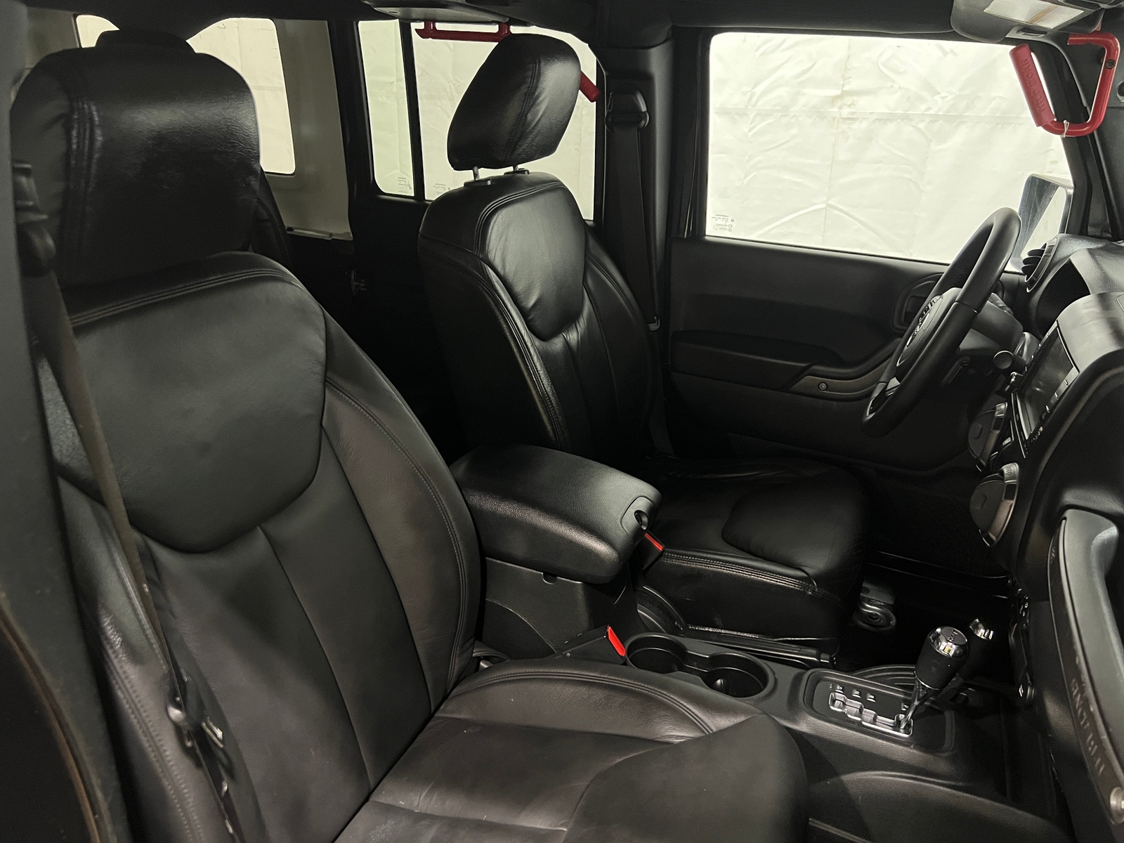 Thumbnail: 2017 Jeep Wrangler - 2