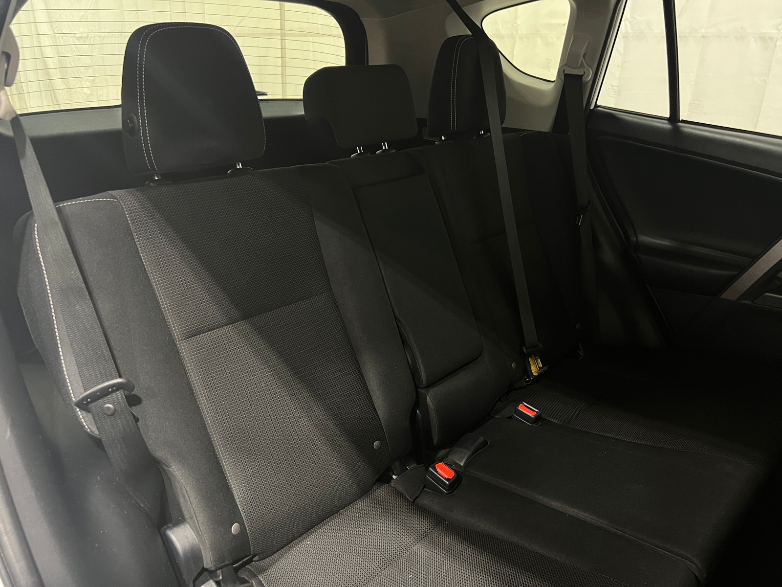 Thumbnail: 2018 Toyota RAV4 - 6