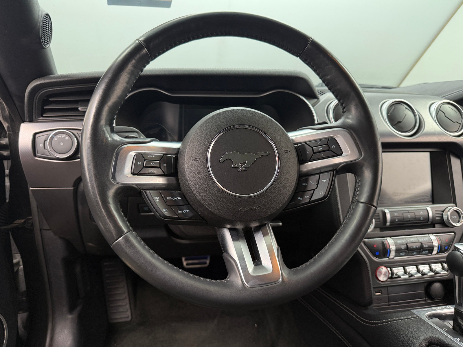 Thumbnail: 2018 Ford Mustang - 3