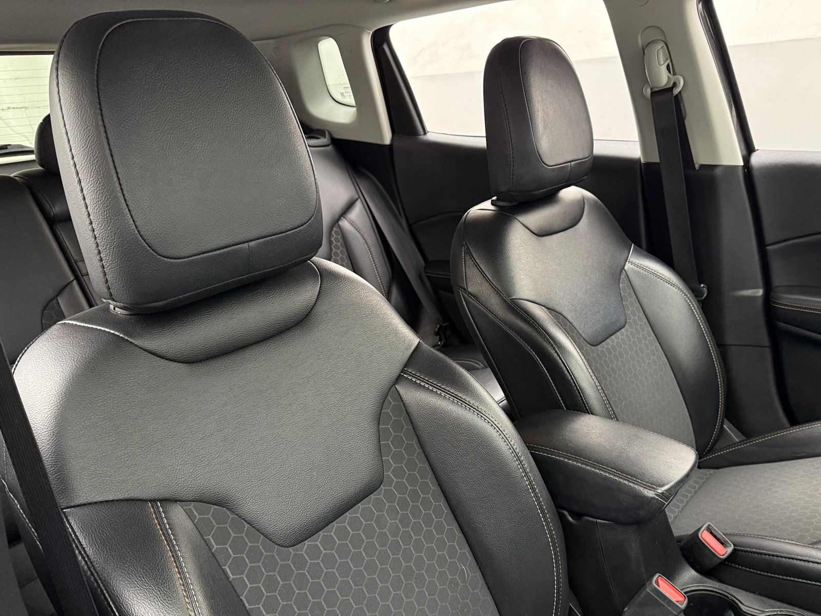 Thumbnail: 2019 Jeep Compass - 2