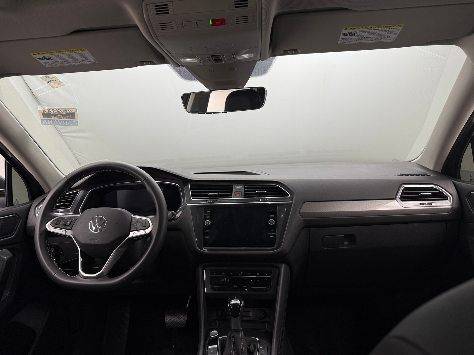 Thumbnail: 2022 Volkswagen Tiguan - 2