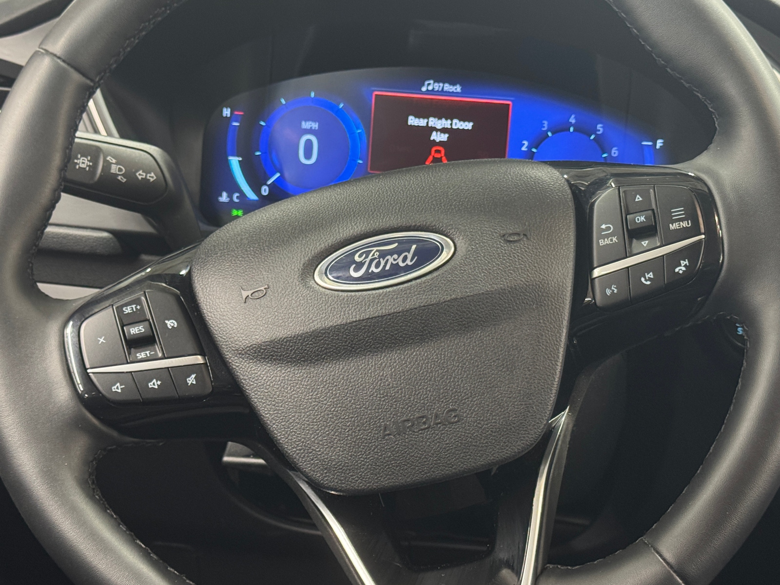 Thumbnail: 2022 Ford Escape - 4