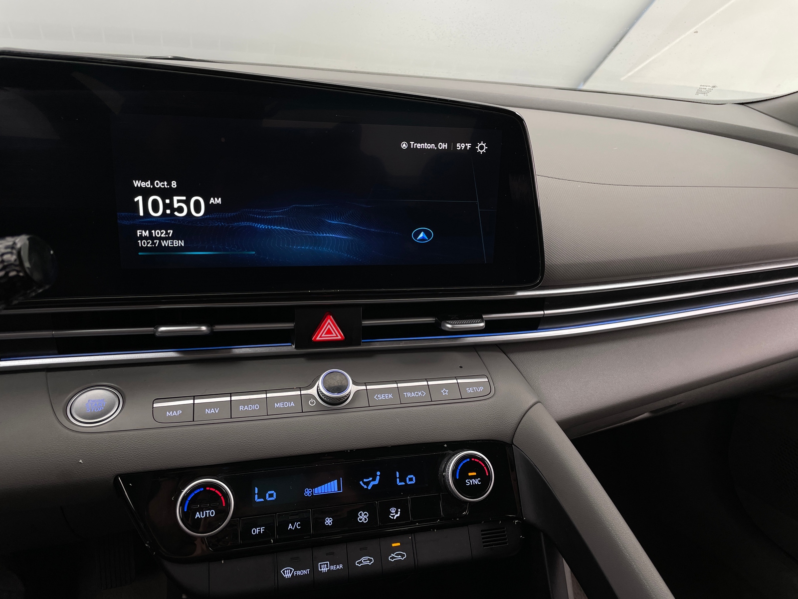 Thumbnail: 2024 Hyundai Elantra - 4