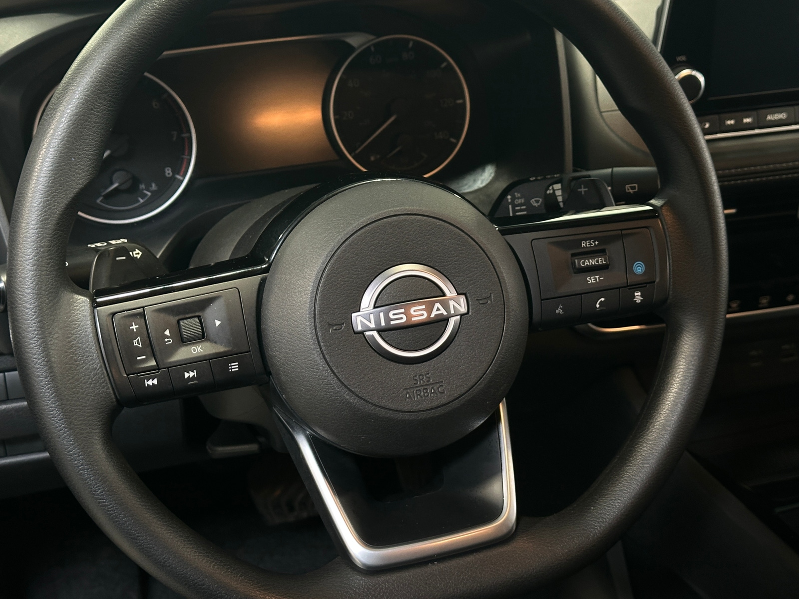 Thumbnail: 2022 Nissan Rogue - 5