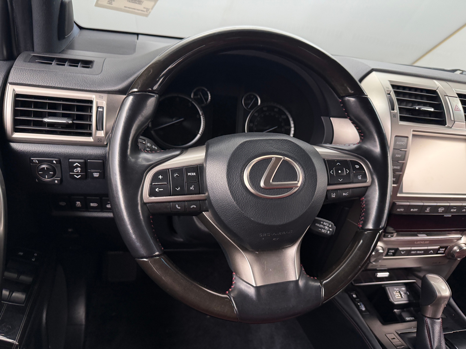 Thumbnail: 2021 Lexus GX - 4