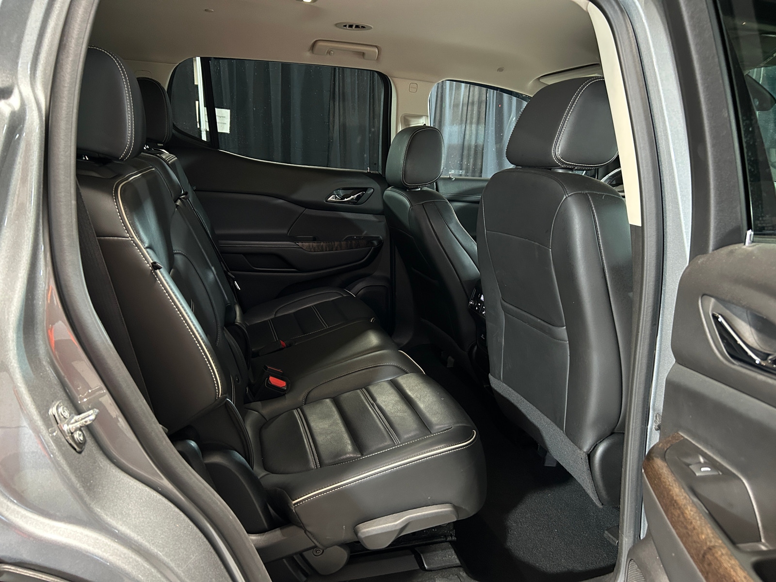 Thumbnail: 2023 GMC Acadia - 5