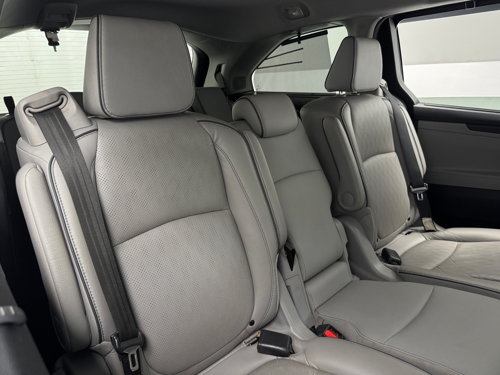 Thumbnail: 2022 Honda Odyssey - 6