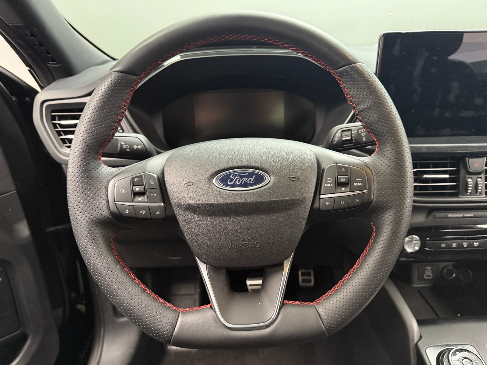 Thumbnail: 2024 Ford Escape - 5