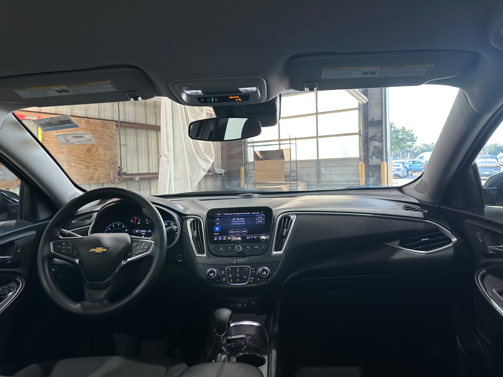 Thumbnail: 2024 Chevrolet Malibu - 3