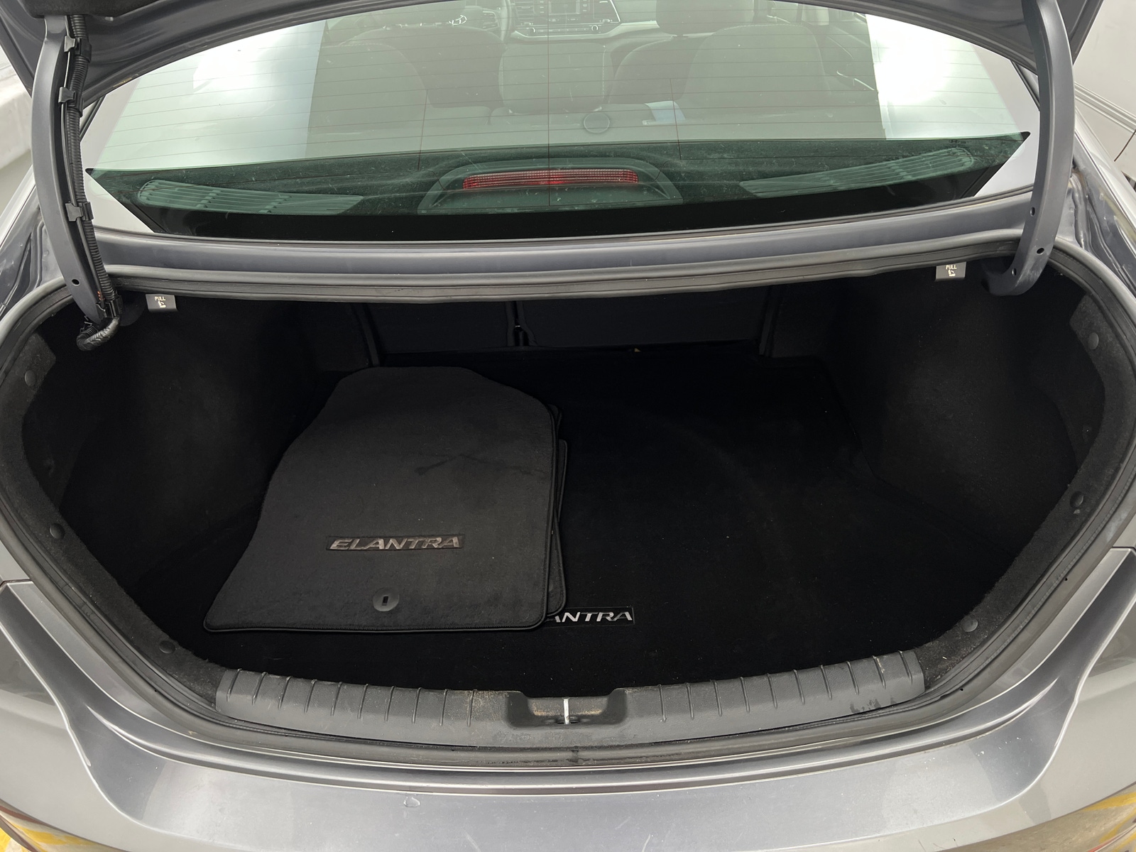 Thumbnail: 2018 Hyundai Elantra - 7
