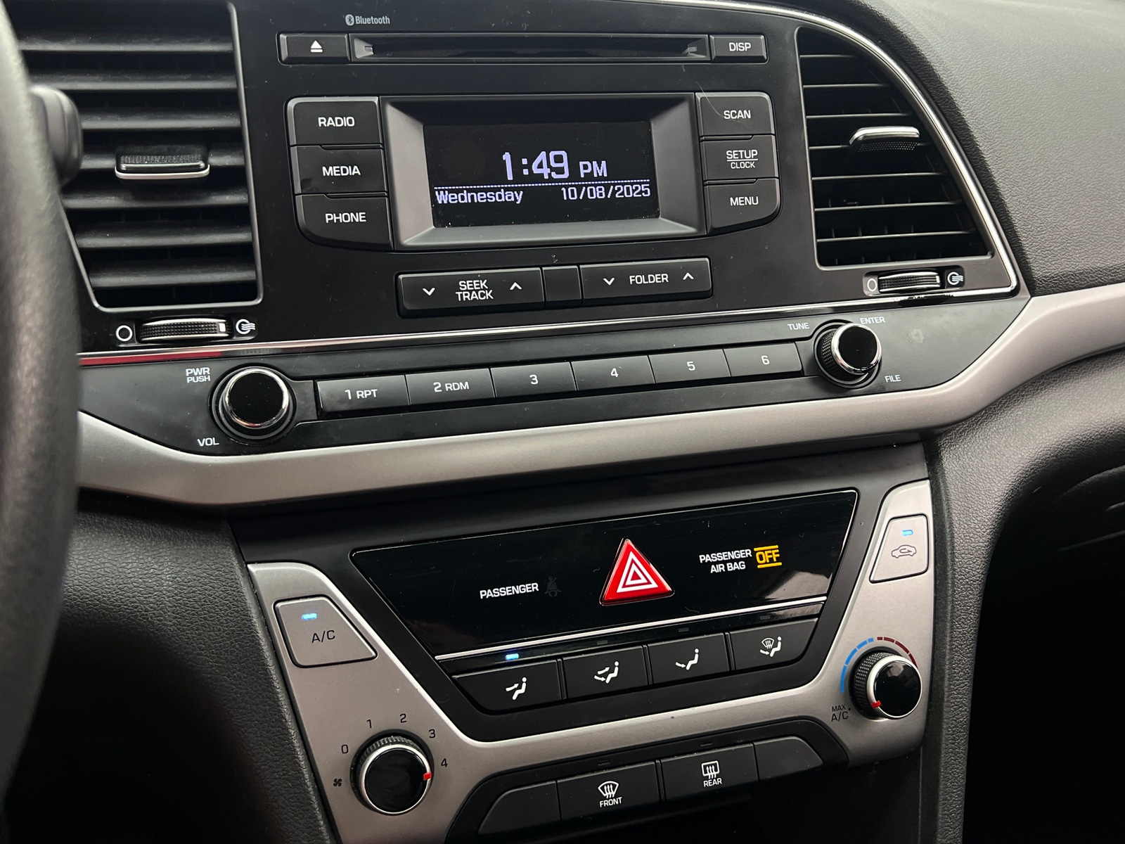 Thumbnail: 2018 Hyundai Elantra - 4