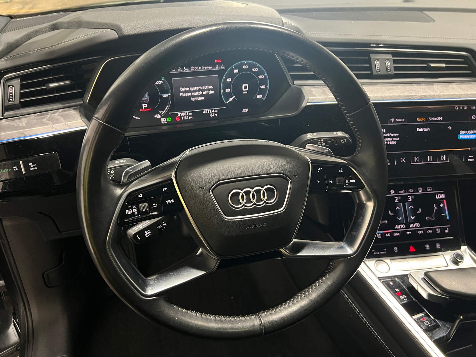 Thumbnail: 2019 Audi e-tron - 4