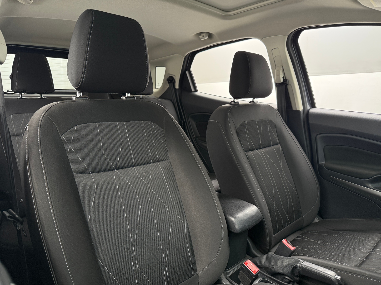 Thumbnail: 2018 Ford EcoSport - 2