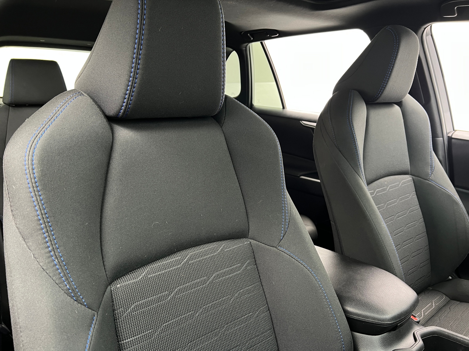 Thumbnail: 2022 Toyota RAV4 - 2