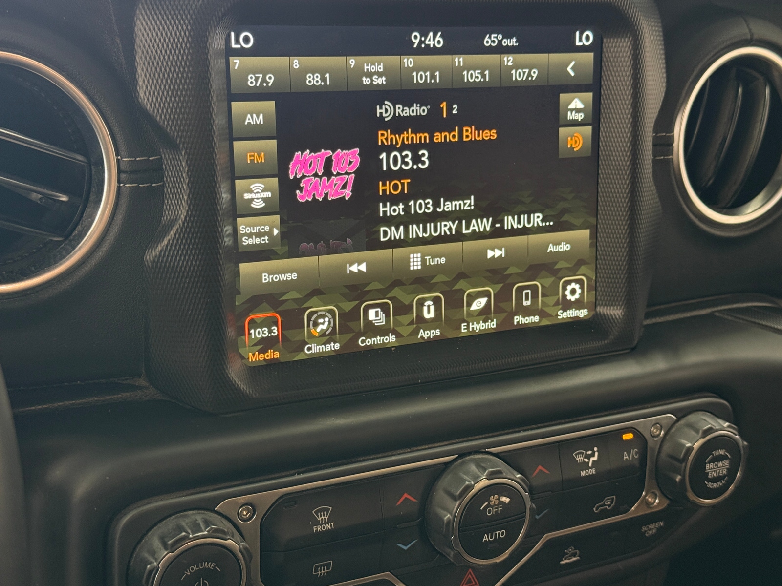 Thumbnail: 2023 Jeep Wrangler - 3