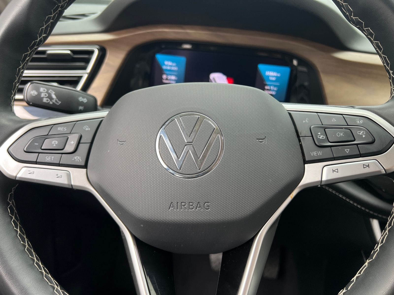 Thumbnail: 2024 Volkswagen Atlas - 4
