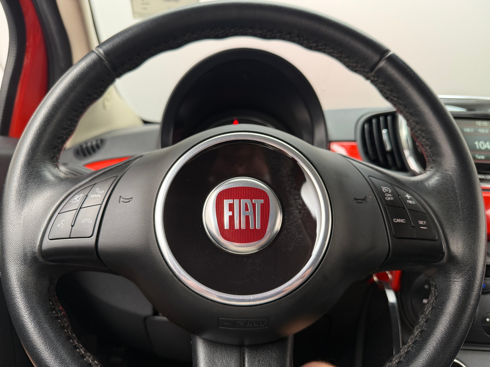 Thumbnail: 2017 Fiat 500 - 4