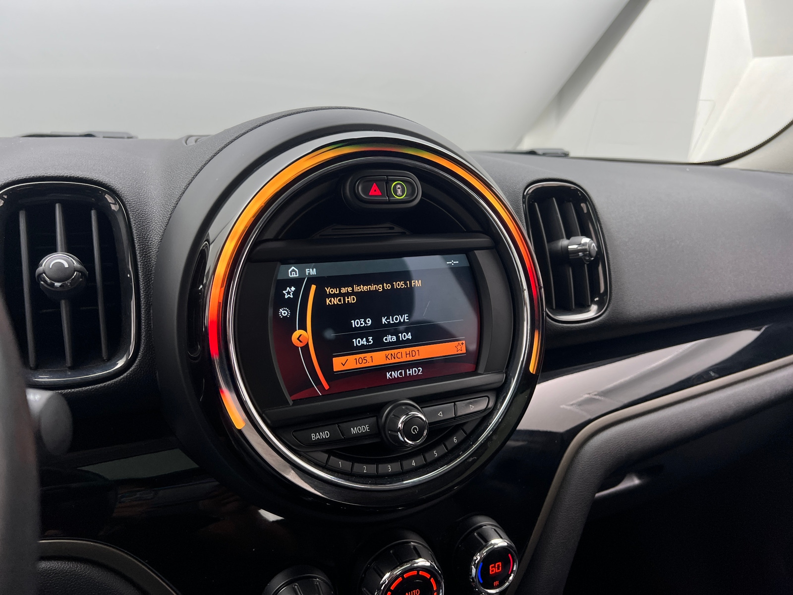 Thumbnail: 2019 MINI Cooper Countryman - 3