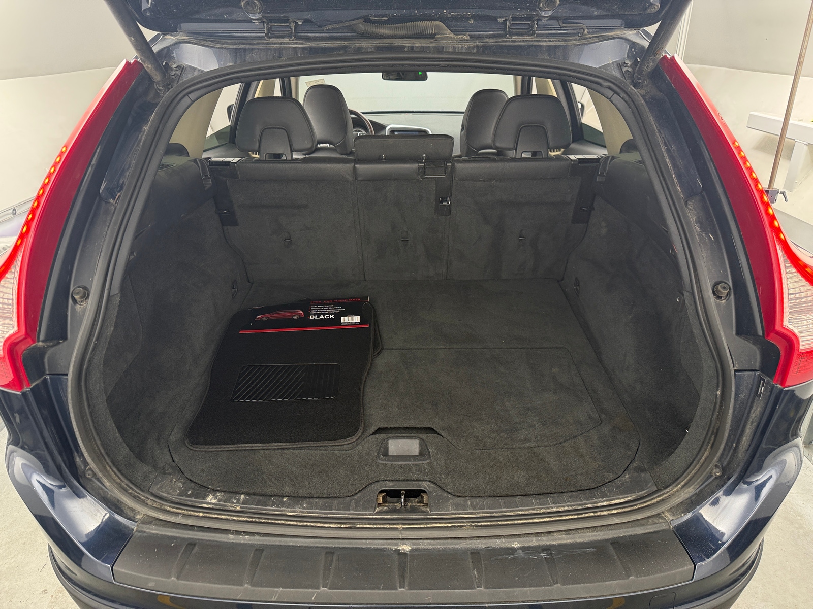 Thumbnail: 2012 Volvo XC60 - 6