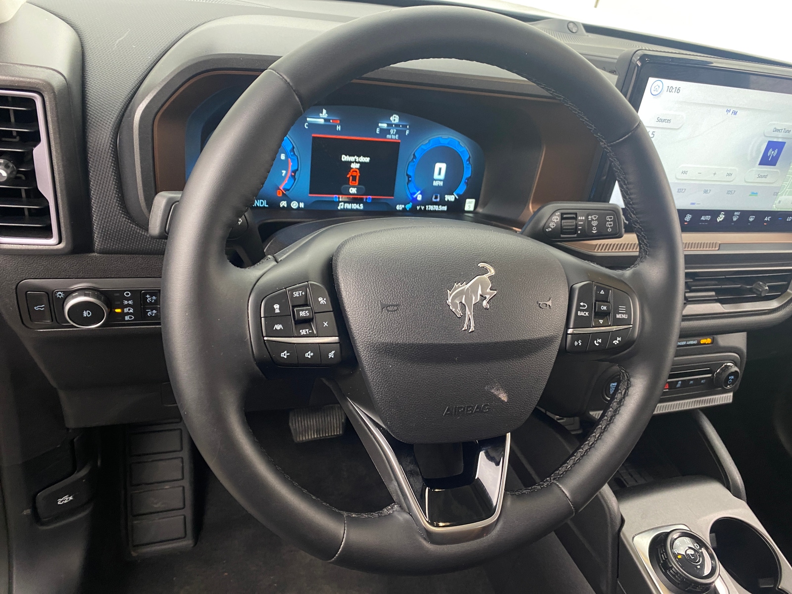 Thumbnail: 2025 Ford Bronco Sport - 4