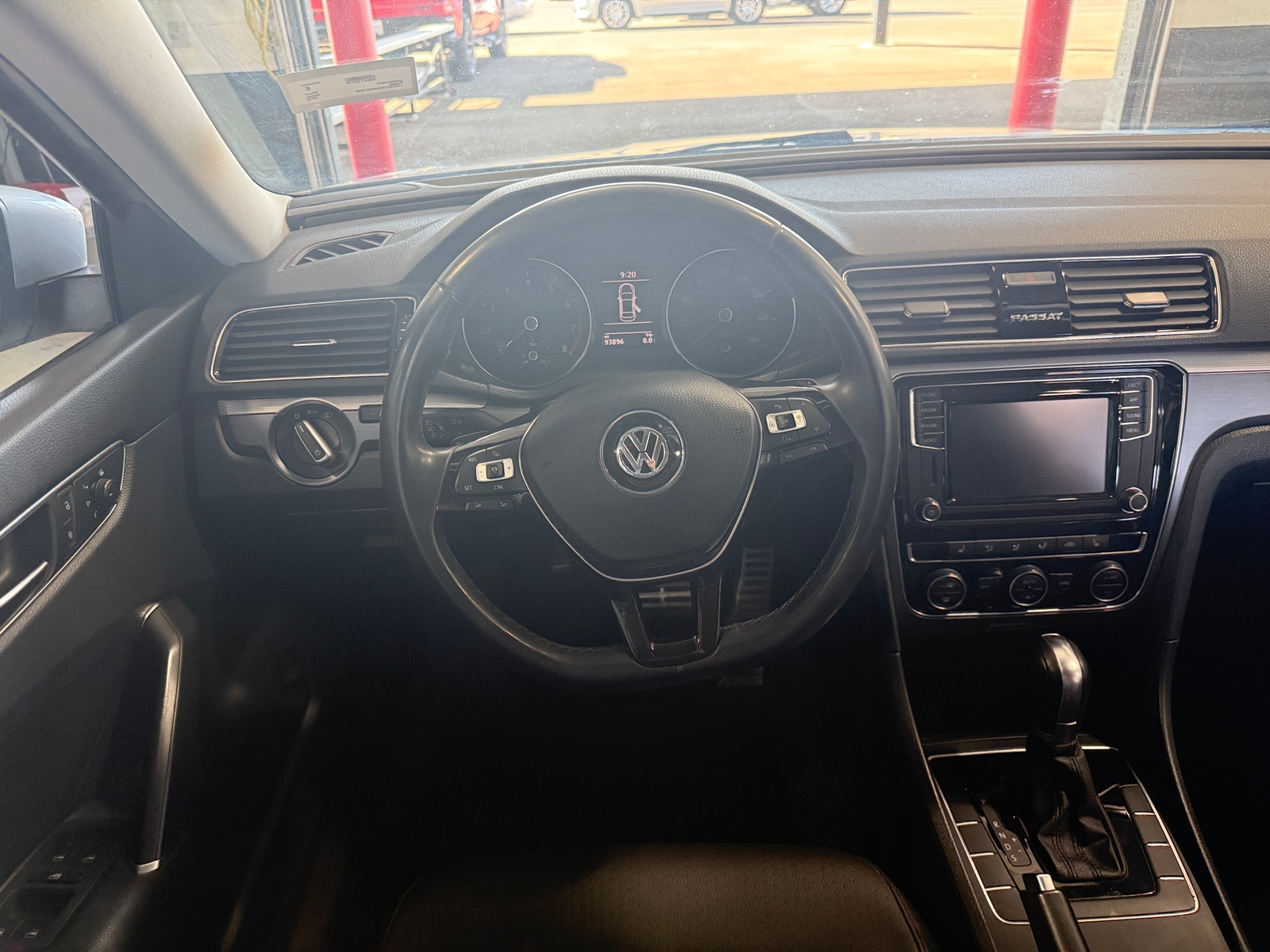 Thumbnail: 2018 Volkswagen Passat - 5