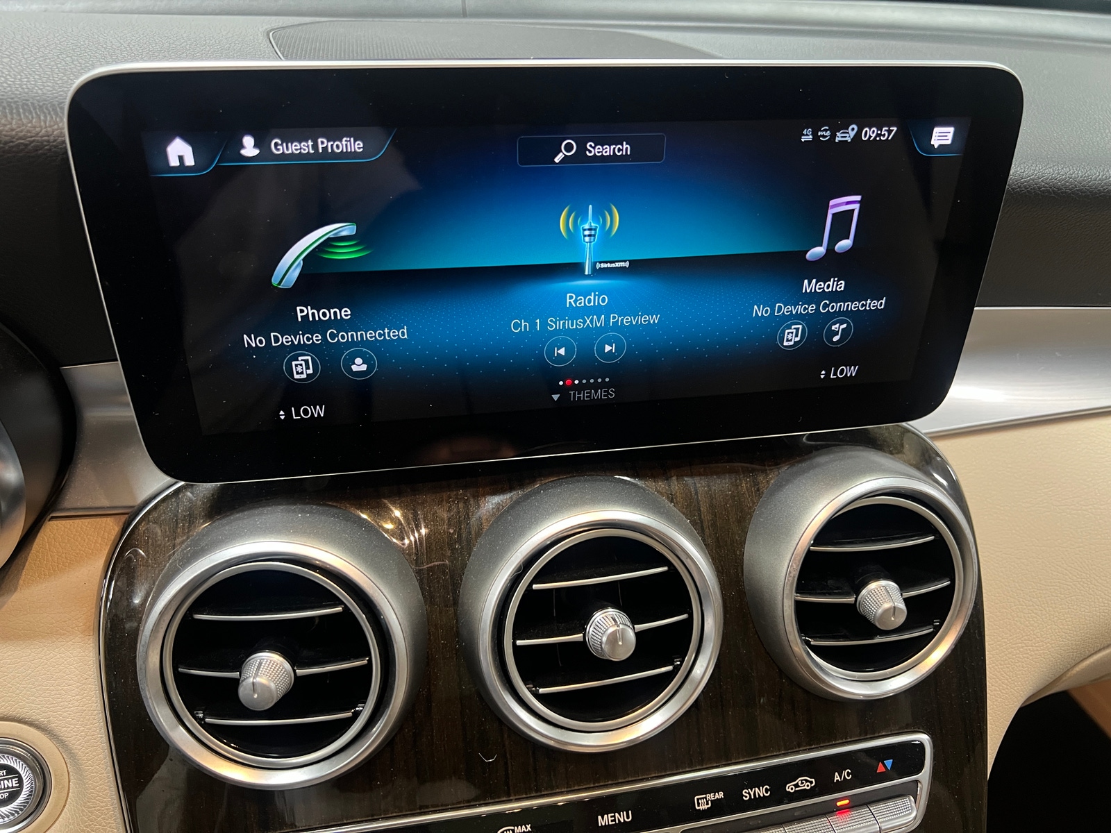 Thumbnail: 2020 Mercedes-Benz GLC - 3
